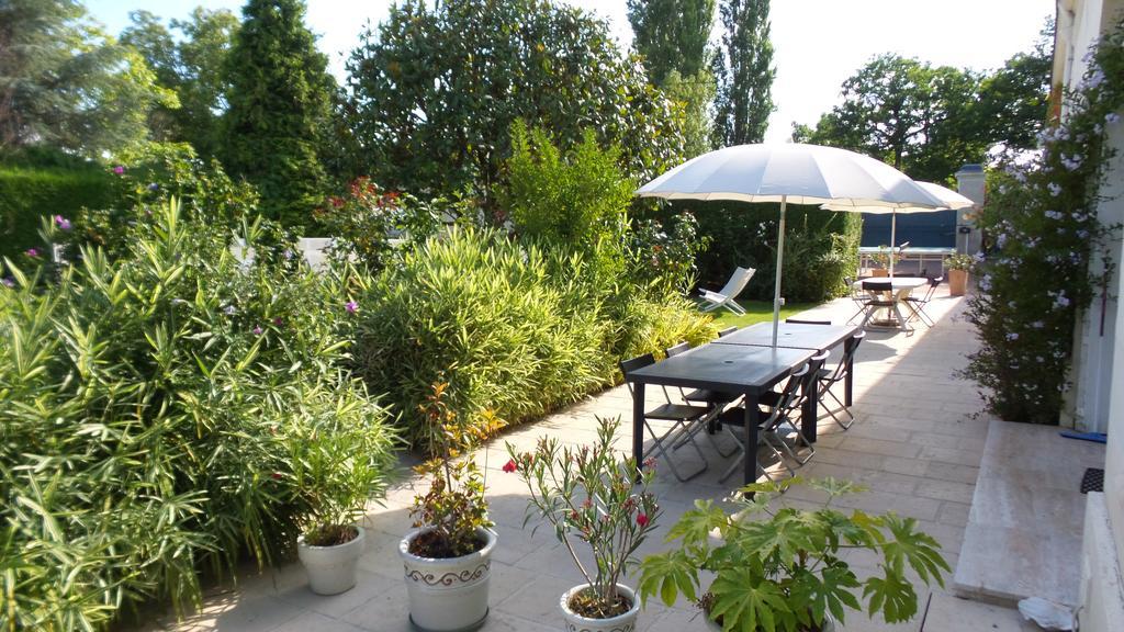 克洛斯德拉礼拜堂 - 紫藤庐度假屋 La Chapelle-sur-Loire 外观 照片